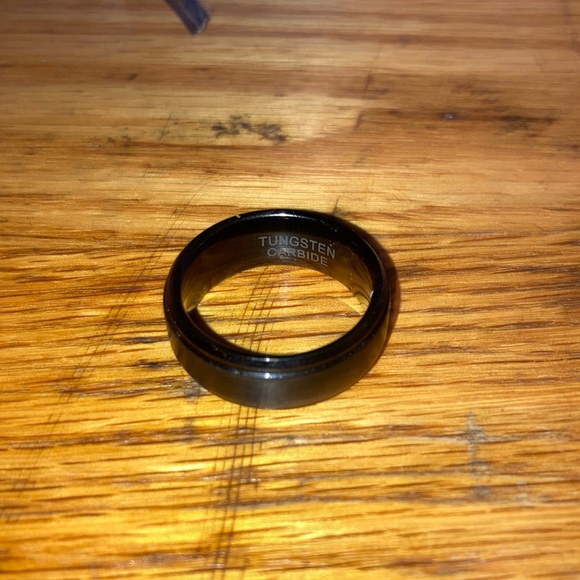 Tungsten Carbide Black Ring - Picture 1 of 1